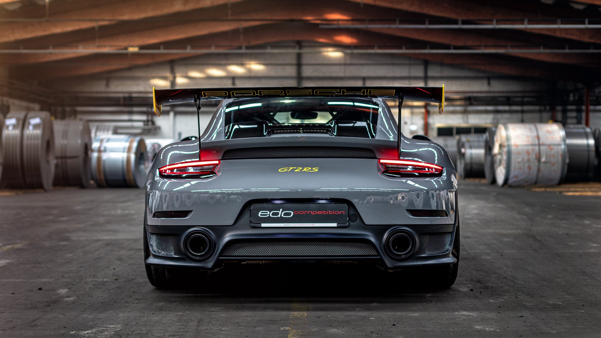 爱游戏-帕尔梅拉斯中场达尼洛在巴甲联赛中表现稳定，备受认可，帕尔梅vs达伽马